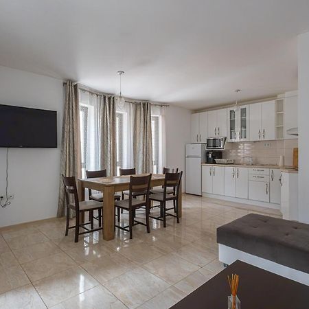 Sea Garden Marina 2 Apartment Varna Exterior foto